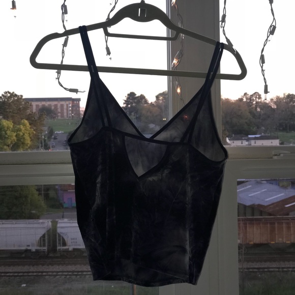 MESH CROP TOP - Picture 4 of 6